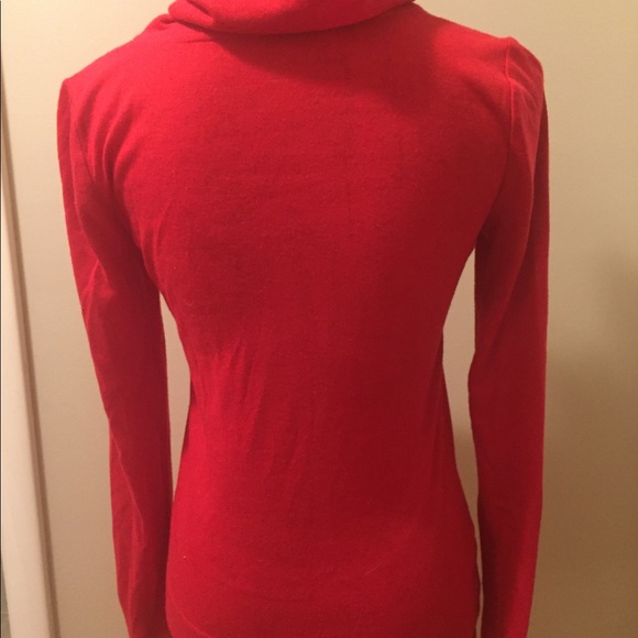 Adorable cowl neck sweater by Loft - Picture 2 of 3